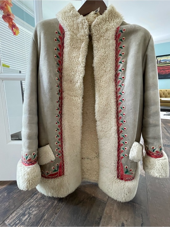 Jackets & Blazers - Vintage 1970s Polish Suede Shearling Coat with Embroidered Trim.  Made in Poland